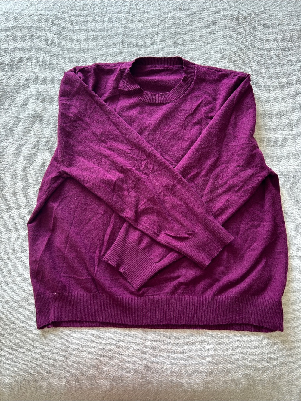 Crewneck Sweater in Deep Magenta